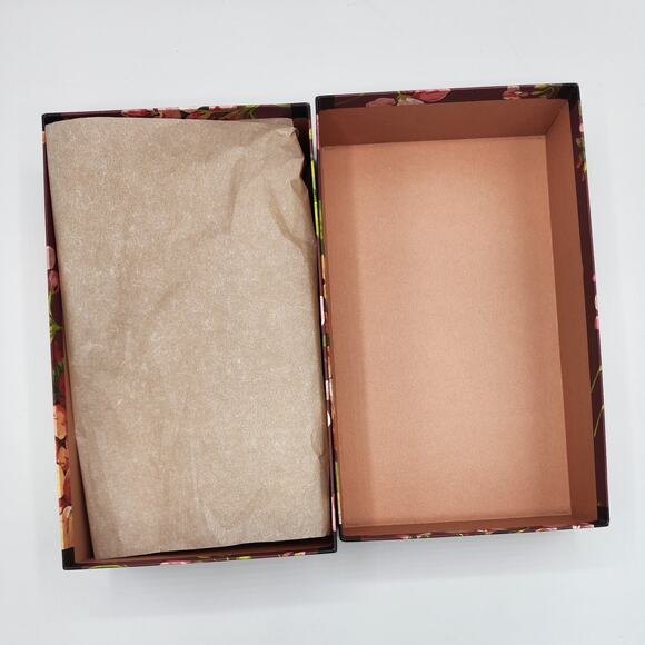 Gucci Blooms Supreme Floral Storage Box, Tissue Paper, Large Fold-Over Satin Bag - Picture 4 of 13